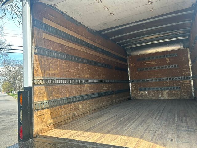 2015 Mitsubishi FUSO FEC72S 16 FOOT BOX TRUCK WITH LIFTGATE MANY OTHERS IN STOCK - 22827631 - 17