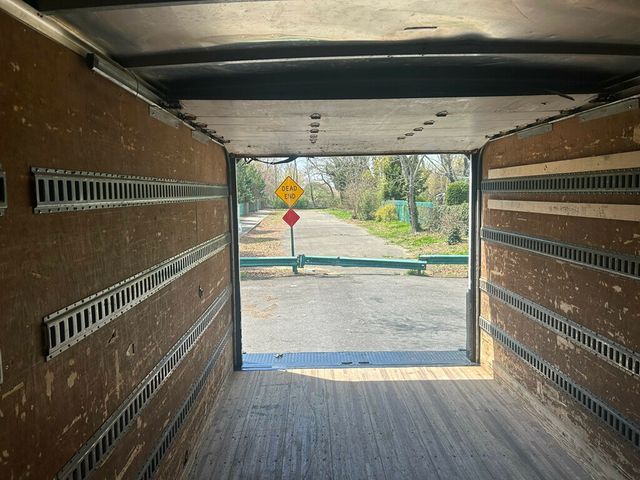 2015 Mitsubishi FUSO FEC72S 16 FOOT BOX TRUCK WITH LIFTGATE MANY OTHERS IN STOCK - 22827631 - 24