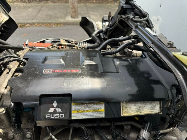 2015 Mitsubishi FUSO FEC72S 16 FOOT BOX TRUCK WITH LIFTGATE MANY OTHERS IN STOCK - 22827631 - 42