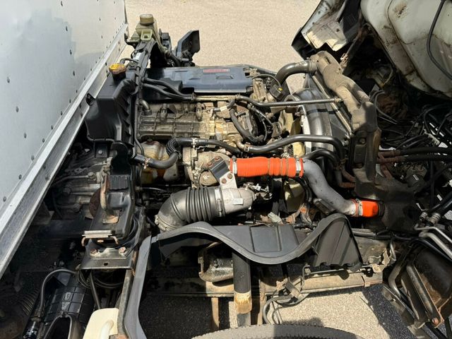 2015 Mitsubishi FUSO FEC72S 16 FOOT BOX TRUCK WITH LIFTGATE MANY OTHERS IN STOCK - 22827631 - 43