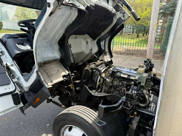 2015 Mitsubishi FUSO FEC72S 16 FOOT BOX TRUCK WITH LIFTGATE MANY OTHERS IN STOCK - 22827631 - 47