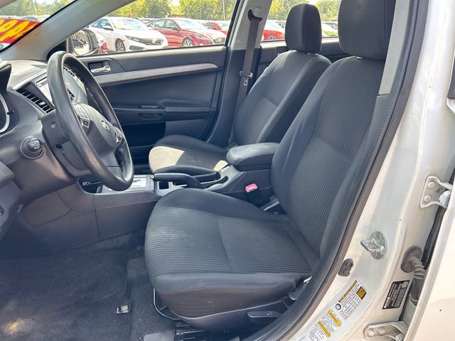 2015 Mitsubishi Lancer ES - 22923253 - 7