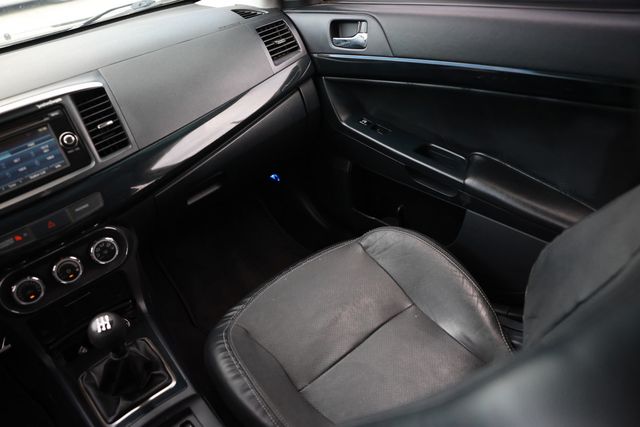 2015 Mitsubishi Lancer Evolution 4dr Sedan Manual GSR - 23054184 - 25