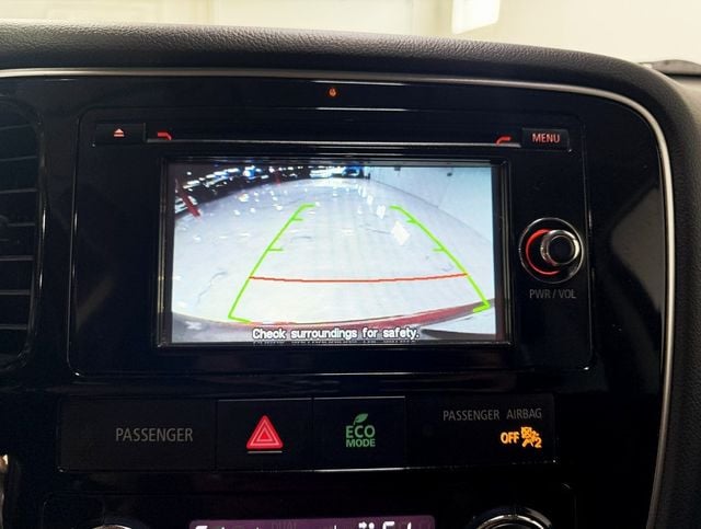 2015 Mitsubishi Outlander 2WD 4dr SE - 22931775 - 16