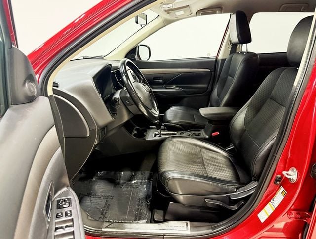 2015 Mitsubishi Outlander 2WD 4dr SE - 22931775 - 20