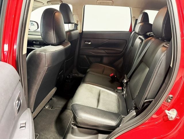 2015 Mitsubishi Outlander 2WD 4dr SE - 22931775 - 24