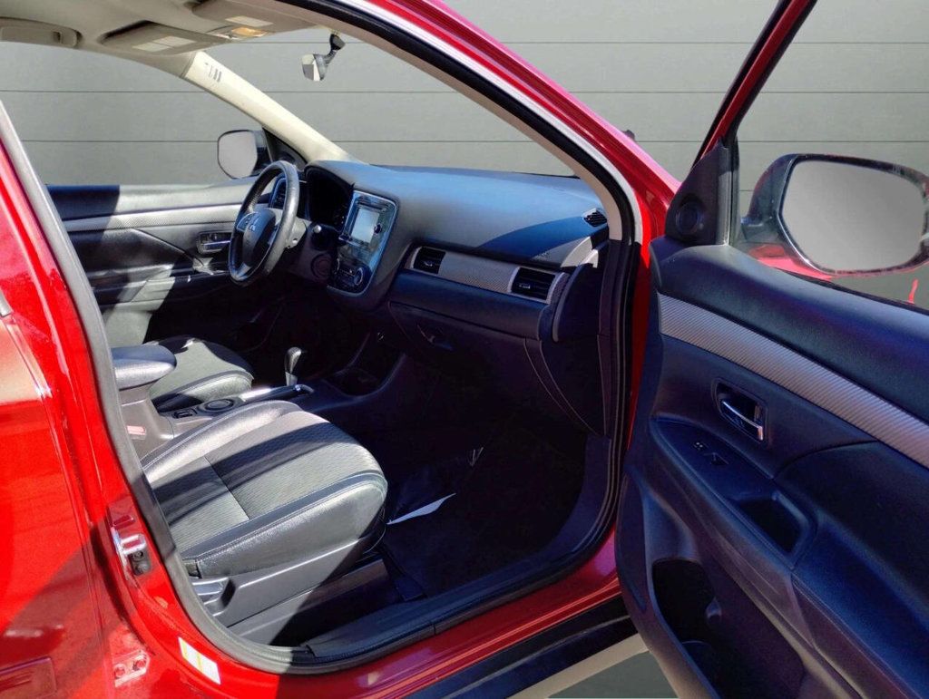 2015 Mitsubishi Outlander 2WD 4dr SE - 22934572 - 20