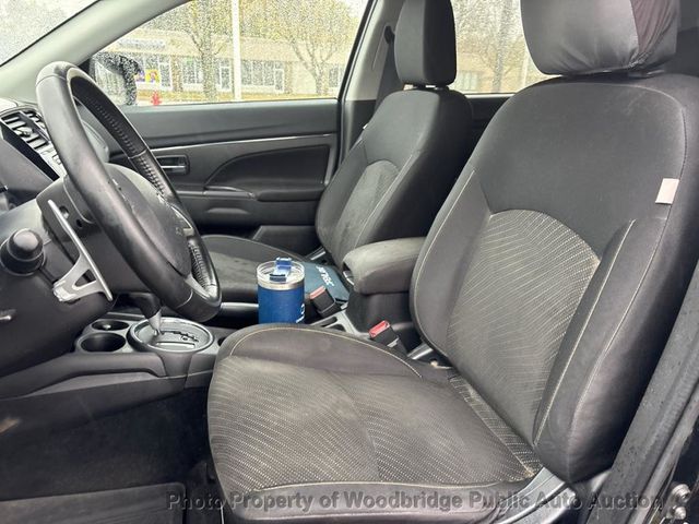 2015 Mitsubishi Outlander Sport 2WD 4dr CVT SE - 22942589 - 4