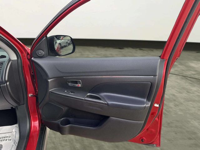 2015 Mitsubishi Outlander Sport 2WD 4dr CVT SE - 22977680 - 17