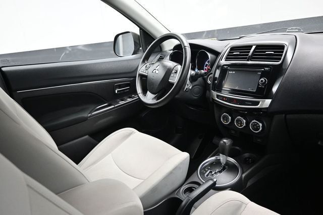2015 Mitsubishi Outlander Sport 2WD 4dr CVT SE - 23054933 - 11
