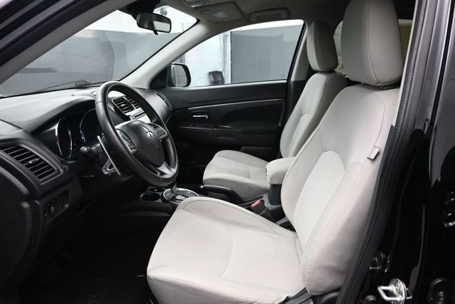 2015 Mitsubishi Outlander Sport 2WD 4dr CVT SE - 23054933 - 5