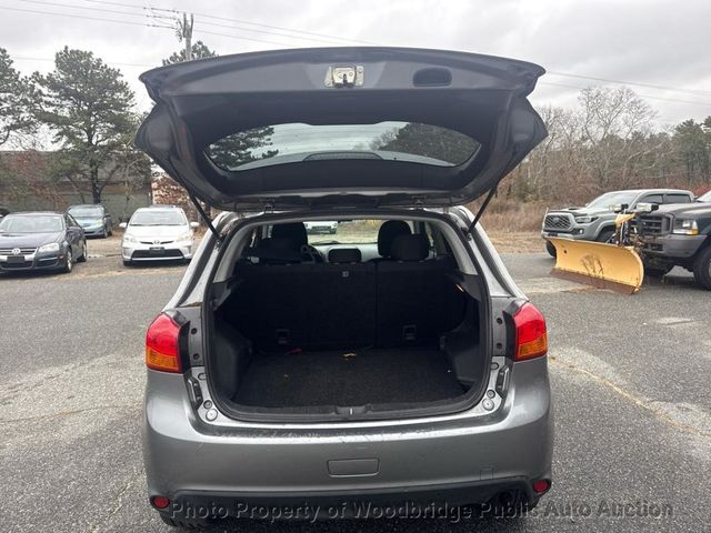 2015 Mitsubishi Outlander Sport 2WD 4dr Manual ES - 22957003 - 10