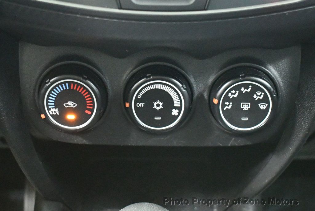2015 Mitsubishi Outlander Sport ES photo 30