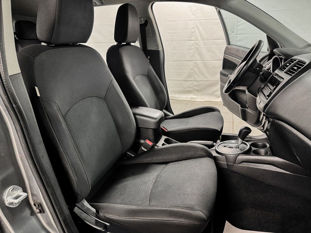 2015 Mitsubishi Outlander Sport ES SPORT - 23063971 - 11