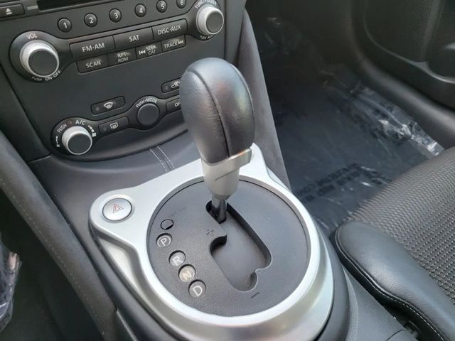 2015 Nissan 370Z Touring Sport Roadster 2D - 22924039 - 19