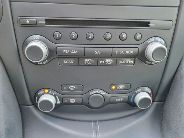 2015 Nissan 370Z Touring Sport Roadster 2D - 22924039 - 21