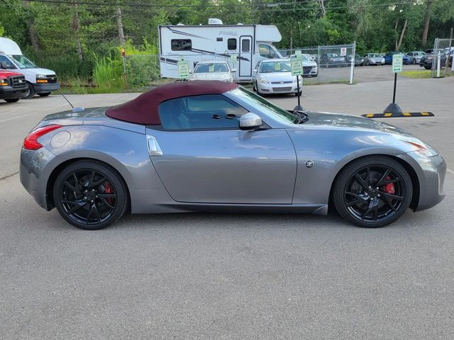 2015 Nissan 370Z Touring Sport Roadster 2D - 22924039 - 4