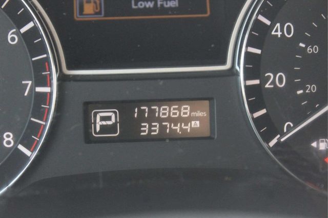 2015 Nissan Altima 2.5 4dr Sedan - 23011262 - 8