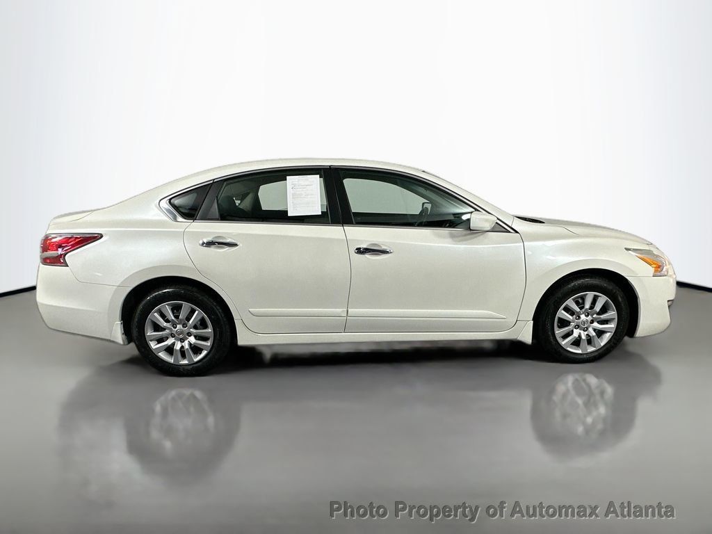 2015 Nissan Altima 2.5 S - 22541692 - 3