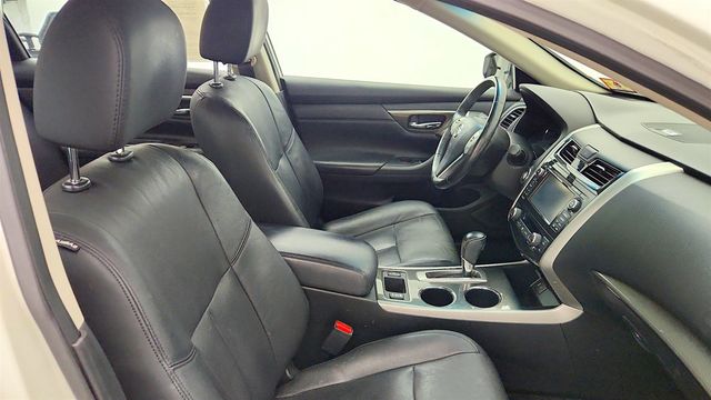 2015 Nissan Altima 2.5 SL w/ Technology Package & Moonroof - 23042021 - 16