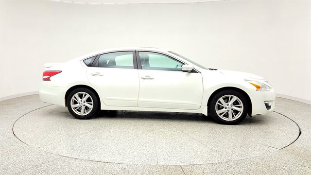 2015 Nissan Altima 2.5 SL w/ Technology Package & Moonroof - 23042021 - 1