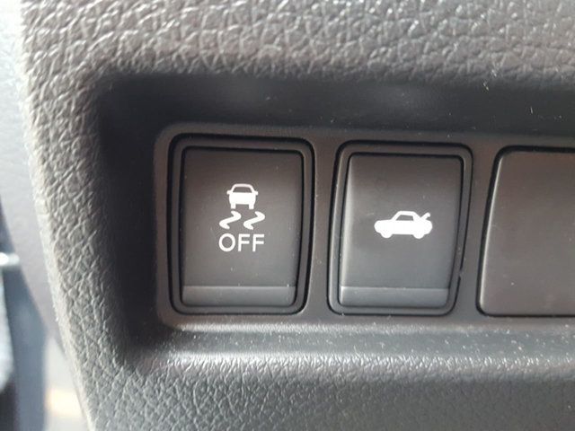 2015 Nissan Altima 2.5 SV - 17357518 - 23