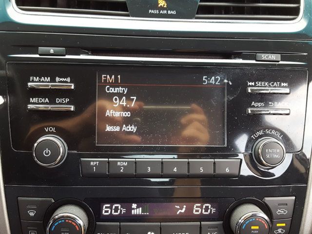 2015 Nissan Altima 2.5 SV - 17357518 - 28