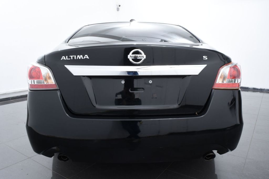 2015 nissan altima back