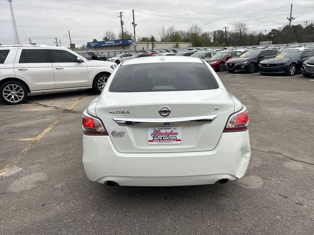 2015 Nissan Altima 4dr Sedan I4 2.5 S - 22998773 - 4