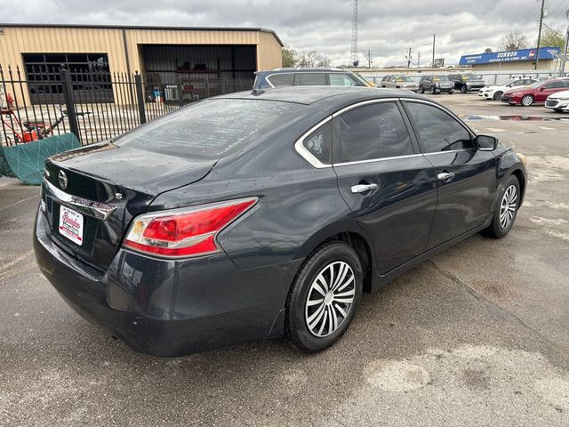 2015 Nissan Altima 4dr Sedan I4 2.5 S - 22999253 - 3