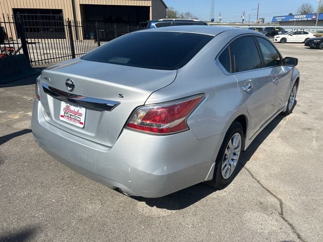 2015 Nissan Altima 4dr Sedan I4 2.5 S - 23001116 - 3