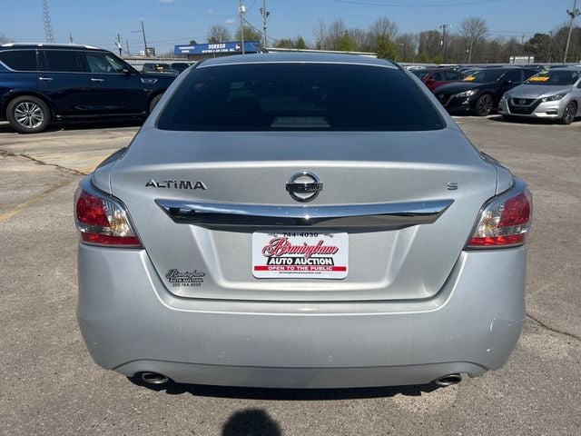 2015 Nissan Altima 4dr Sedan I4 2.5 S - 23001116 - 4