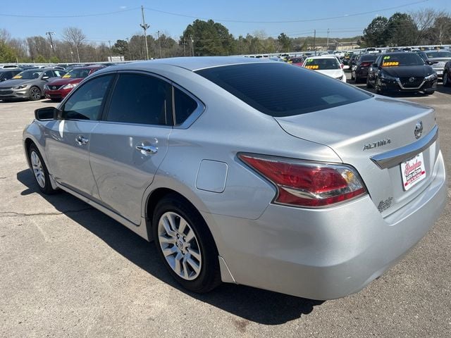 2015 Nissan Altima 4dr Sedan I4 2.5 S - 23001116 - 5