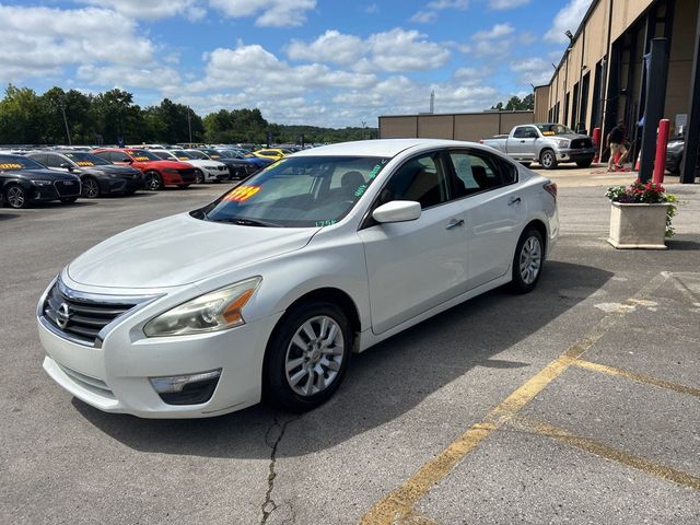 2015 Nissan Altima 4dr Sedan I4 2.5 S - 23056472 - 2