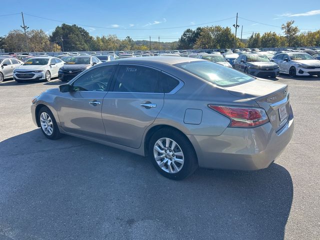 2015 Nissan Altima 4dr Sedan I4 2.5 S - 23100656 - 5