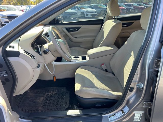 2015 Nissan Altima 4dr Sedan I4 2.5 S - 23100656 - 7