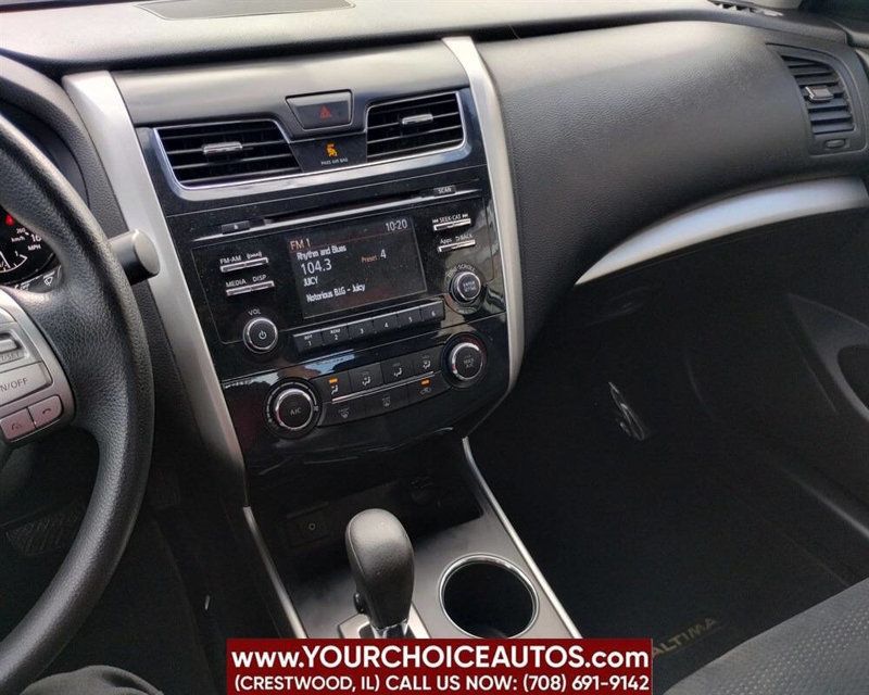 2015 Nissan Altima 4dr Sedan I4 2.5 S - 22927959 - 30