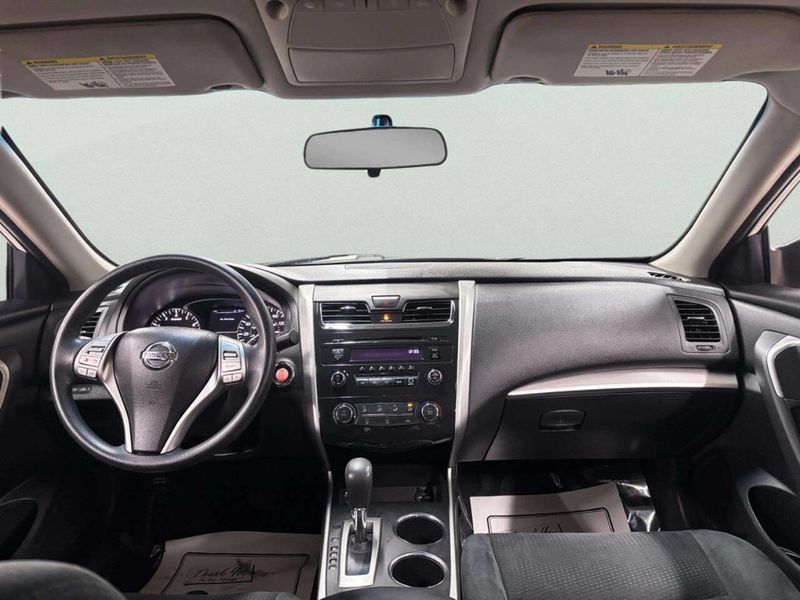 2015 Nissan Altima 4dr Sedan I4 2.5 S - 22977663 - 21