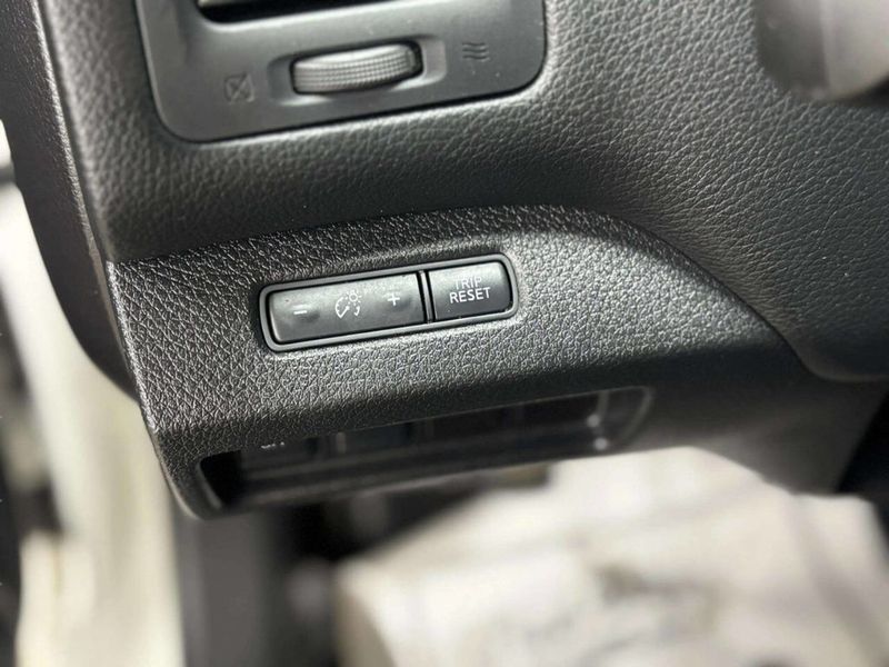 2015 Nissan Altima 4dr Sedan I4 2.5 S - 22977663 - 35