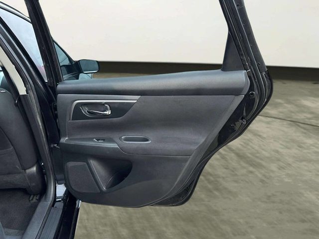 2015 Nissan Altima 4dr Sedan I4 2.5 S - 22989538 - 15