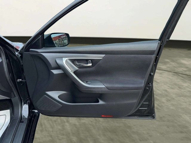 2015 Nissan Altima 4dr Sedan I4 2.5 S - 22989538 - 21