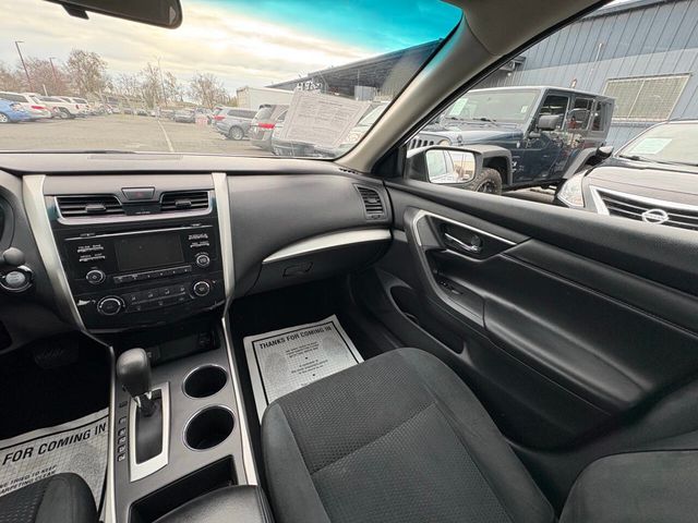 2015 Nissan Altima 4dr Sedan I4 2.5 S - 22993981 - 10