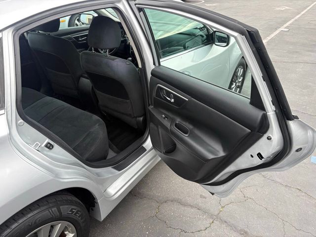 2015 Nissan Altima 4dr Sedan I4 2.5 S - 22993981 - 18