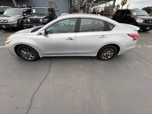2015 Nissan Altima 4dr Sedan I4 2.5 S - 22993981 - 6