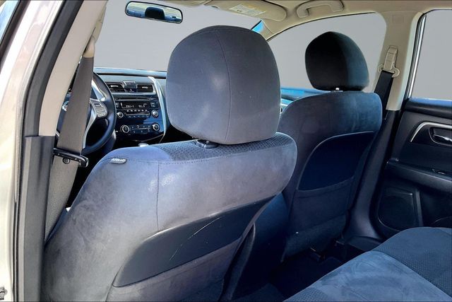 2015 Nissan Altima 4dr Sedan I4 2.5 S - 23079677 - 18