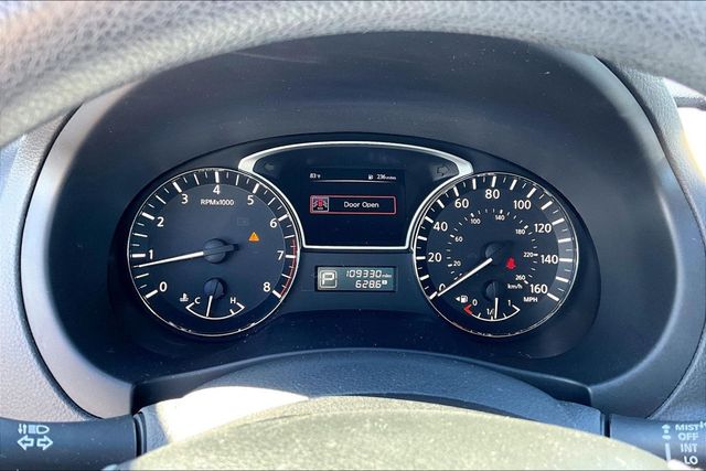 2015 Nissan Altima 4dr Sedan I4 2.5 S - 23079677 - 23