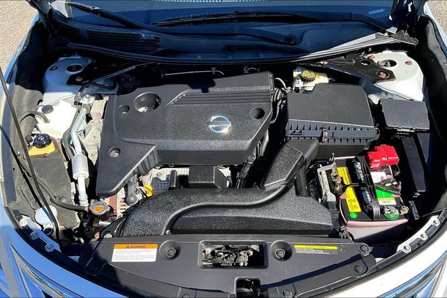 2015 Nissan Altima 4dr Sedan I4 2.5 S - 23079677 - 36
