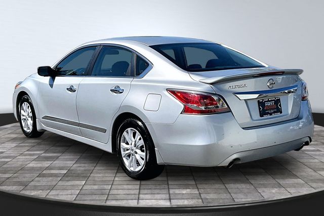 2015 Nissan Altima 4dr Sedan I4 2.5 S - 23079677 - 6