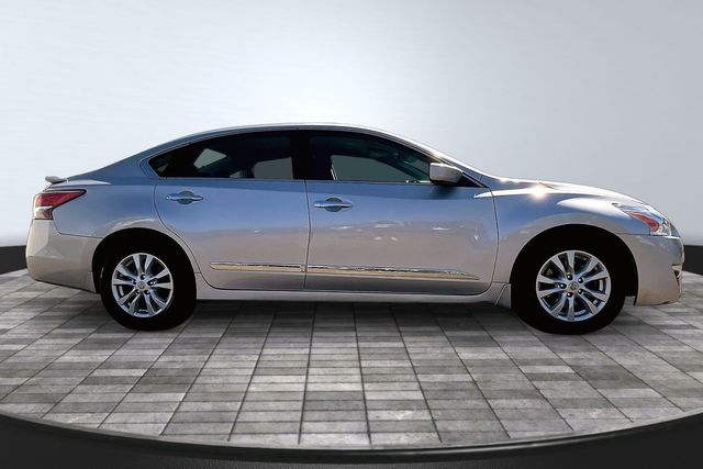 2015 Nissan Altima 4dr Sedan I4 2.5 S - 23079677 - 7