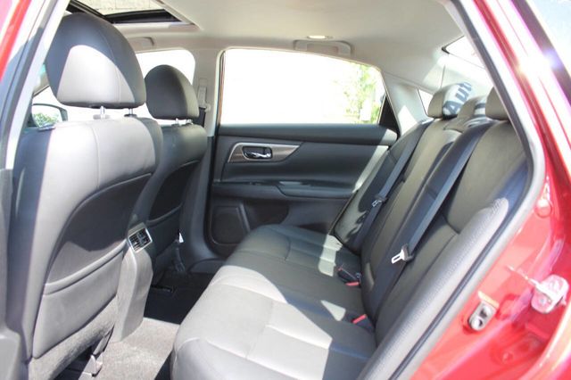 2015 Nissan Altima 4dr Sedan I4 2.5 SL - 22884227 - 19